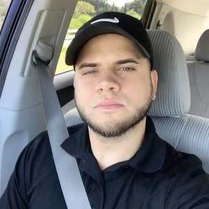 Meet your Posher, Hector luis